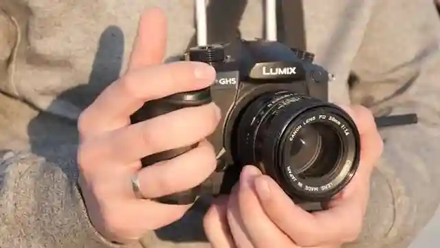 free-motion-capture-solutions-rokoko-vision-vs-iphone-setup