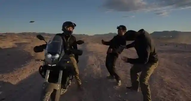 ultimate-fpv-drone-showdown-in-las-vegas-avata-2-vs-air-3s