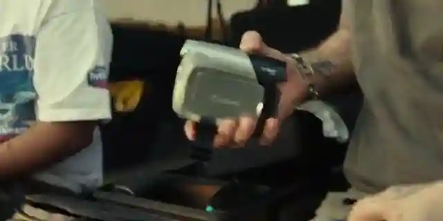 peter-mckinnon-viral-filming-with-vintage-mini-dv-camcorder