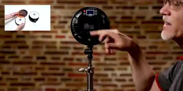 vibesta-paragos-lights-review-versatile-lighting-for-filmmakers