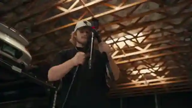 cinematic-garage-setup-lighting-mastery-with-music-bed