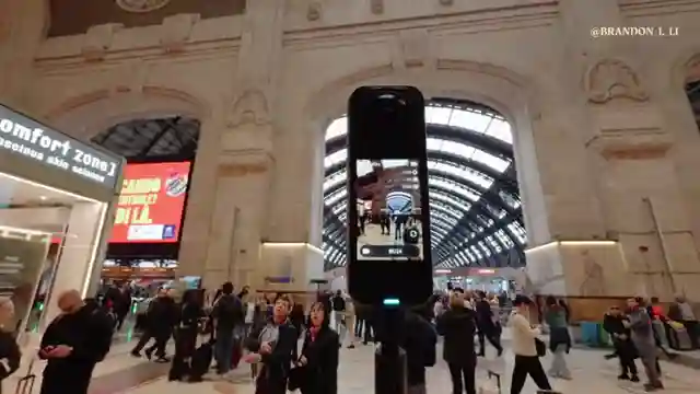 insta3-x5-camera-review-paris-filming-with-enhanced-features