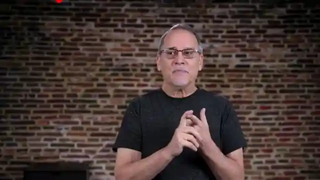 master-voice-projection-tips-from-the-basic-filmmaker